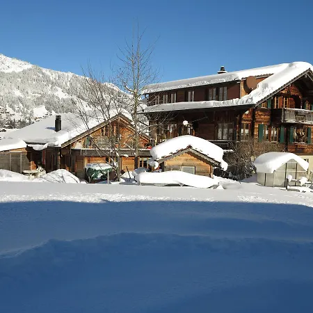 Bergdohle Apartamento *